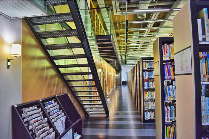 圖書館家具、圖書館書架深圳海發專業生產